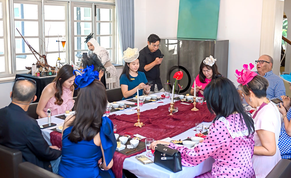 Beyond the Jar: A Bespoke Honey Tasting, Curated for You